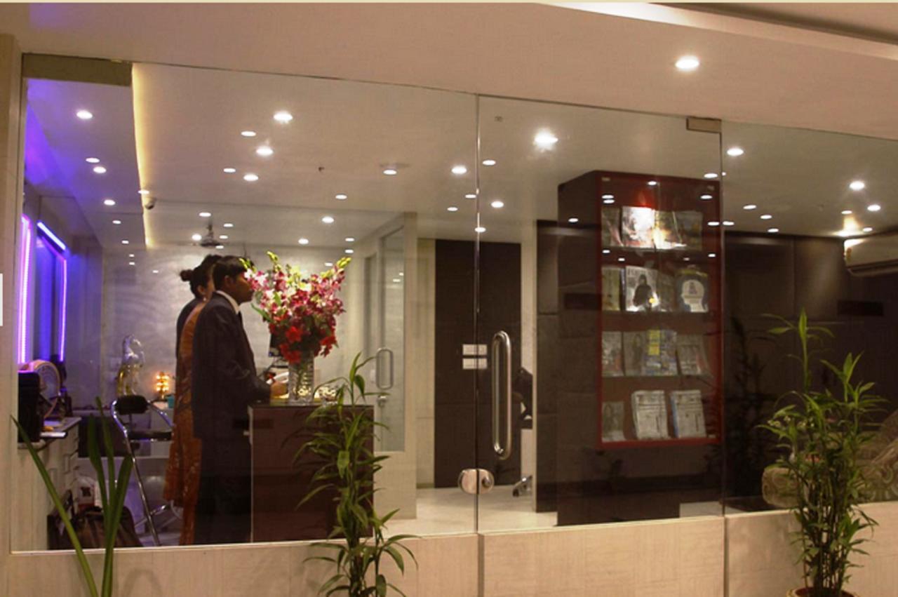 Hotel Rajashree Palace シリグリ エクステリア 写真