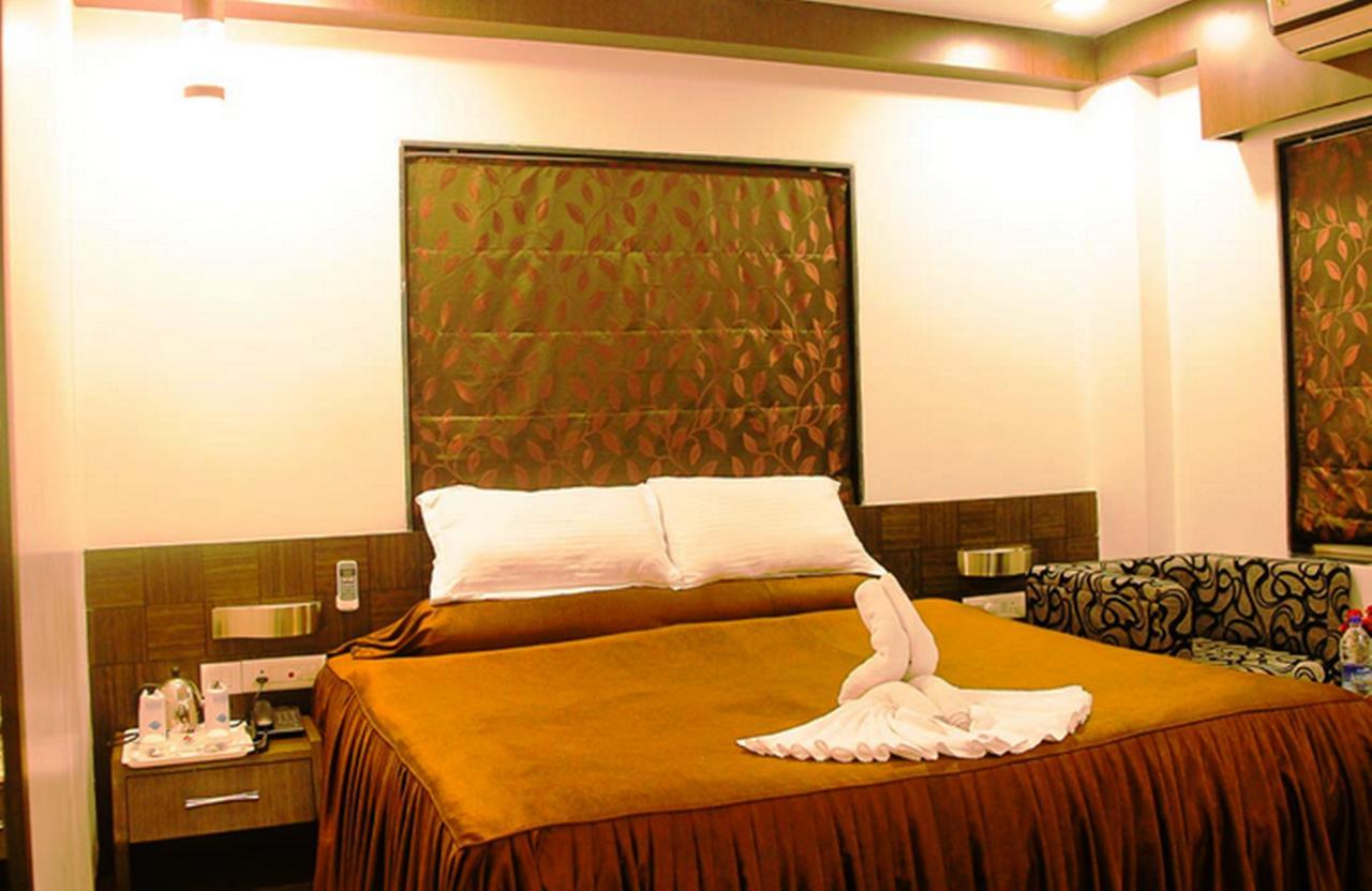 Hotel Rajashree Palace シリグリ 部屋 写真